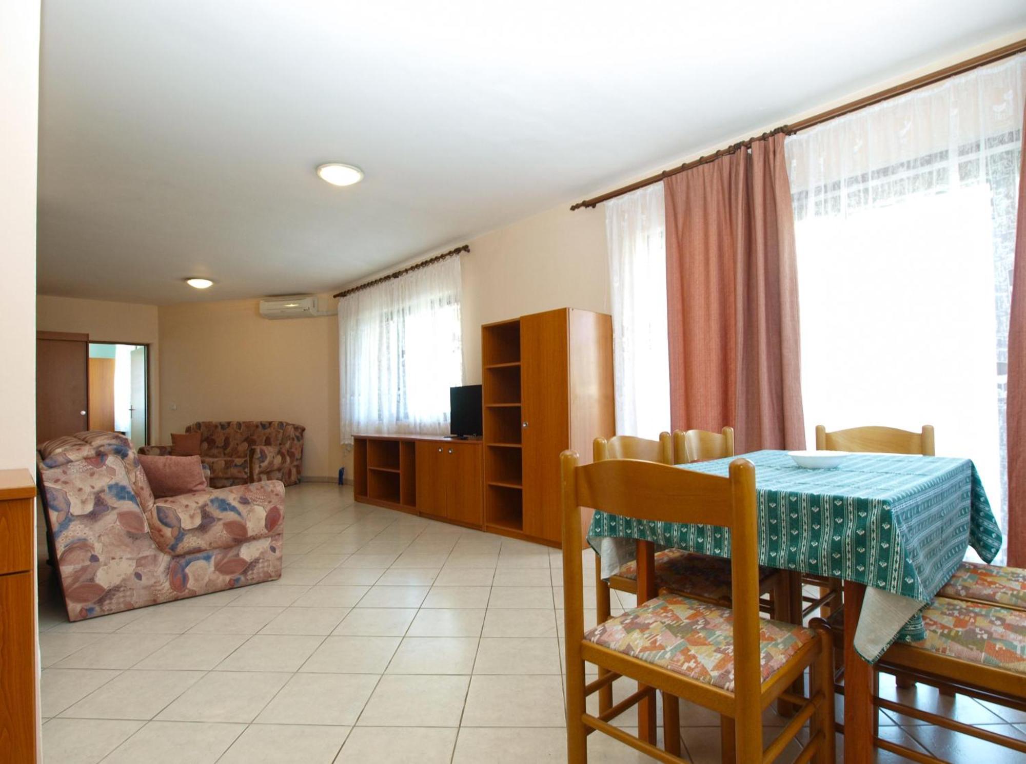 Apartments Sebastian 1842 Fažana Esterno foto